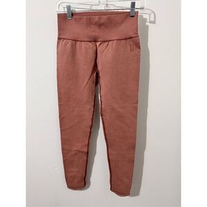 Gymshark  rust color leggings ￼ size small  A760